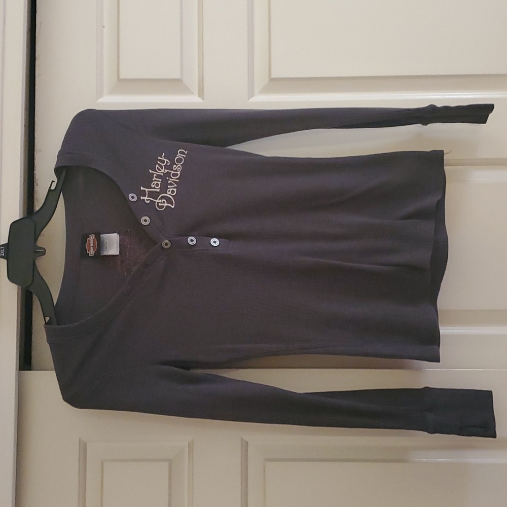 Women's medium thermal Harley Davidson  Shirt